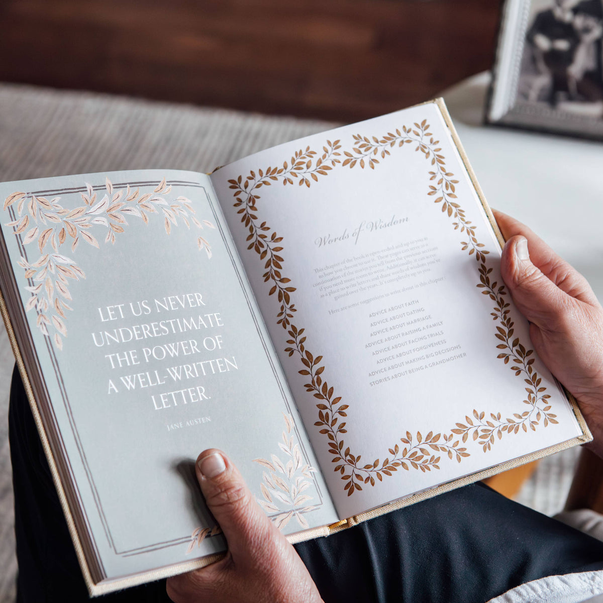 Grandma's Story: A Memory and Keepsake Journal for My Family