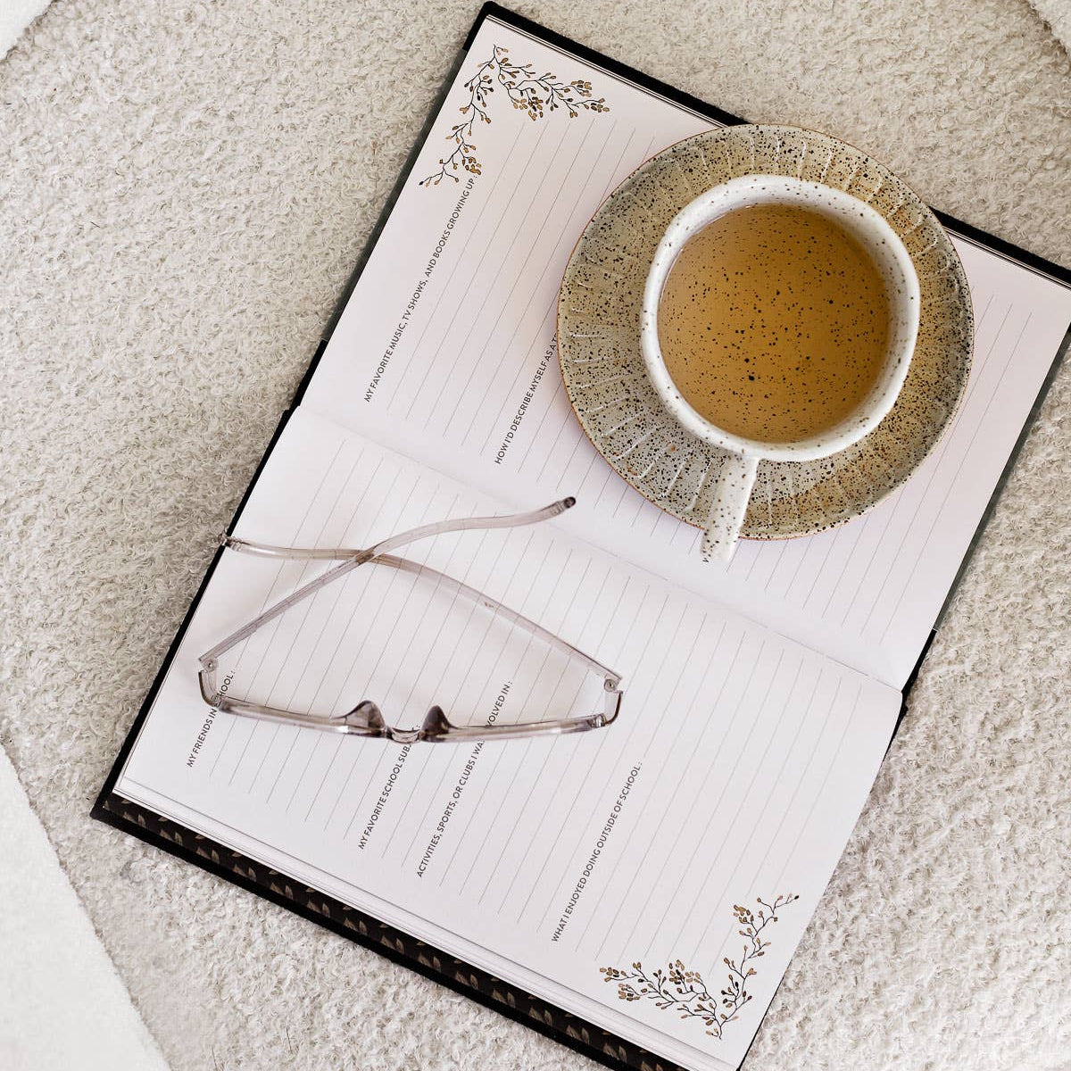 Grandpa's Story: A Memory and Keepsake Journal for My Family